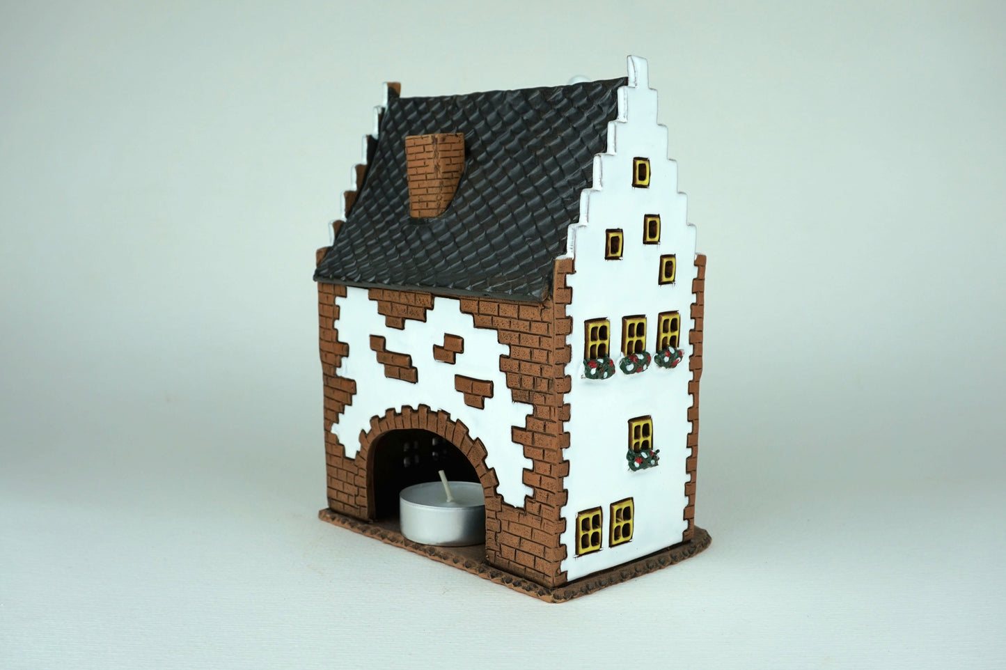 A130 - Candle holder, Aroma Oil Diffuser