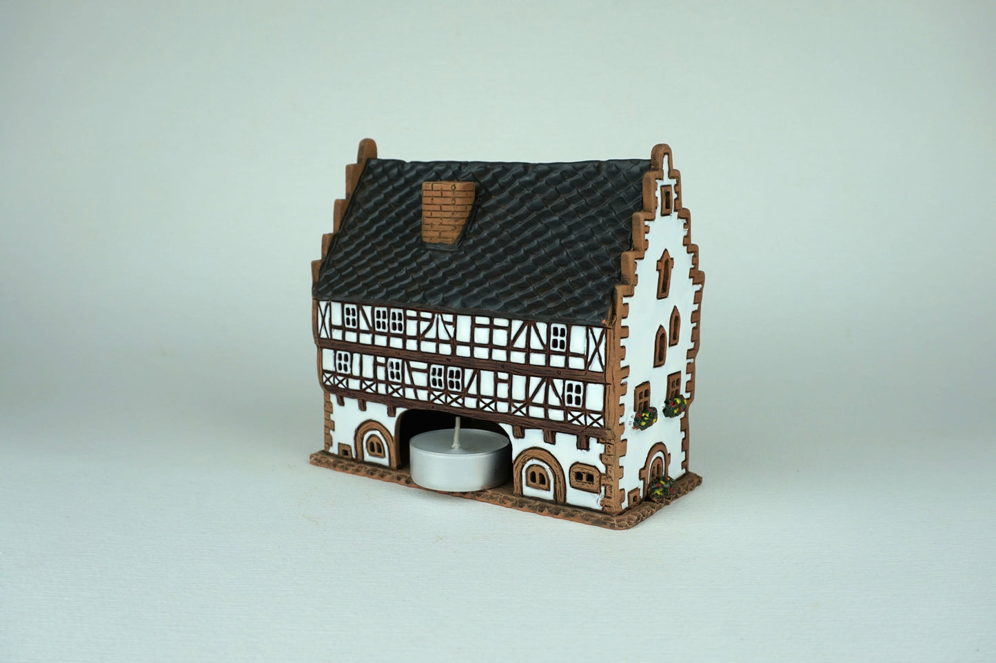 A95 - Candle holder, Aroma Oil Diffuser