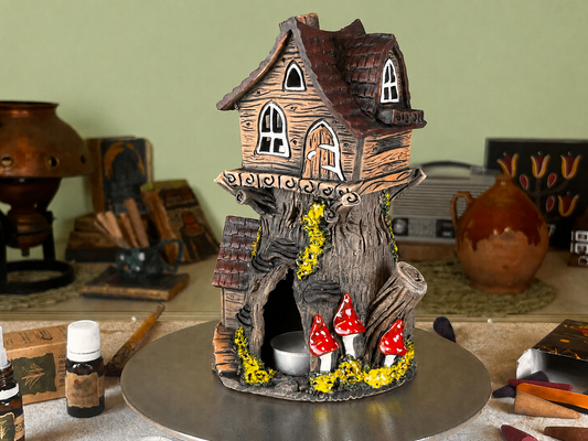 Tree Stump House - Fairytale Ceramic Aroma Oil Burner and Tea Light Holder (A8)