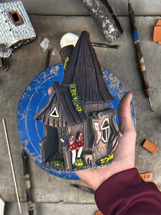 Fairytale Ceramic Aroma Oil Burner and Tea Light Holder (A2)